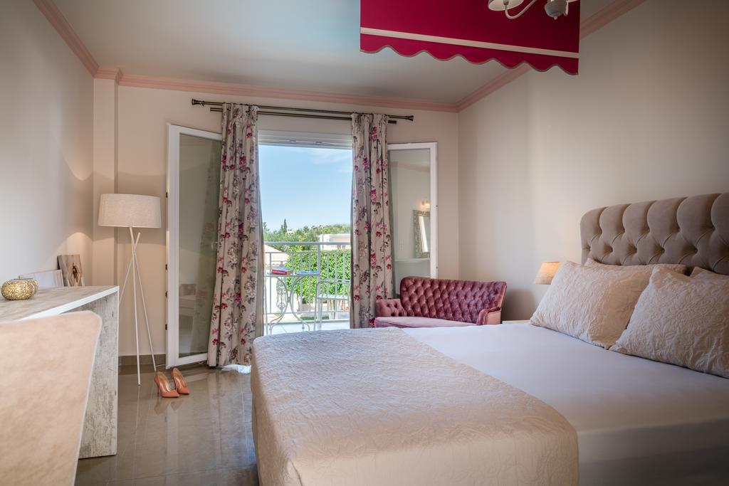 Aeolos Boutique & 4* Kalamákion