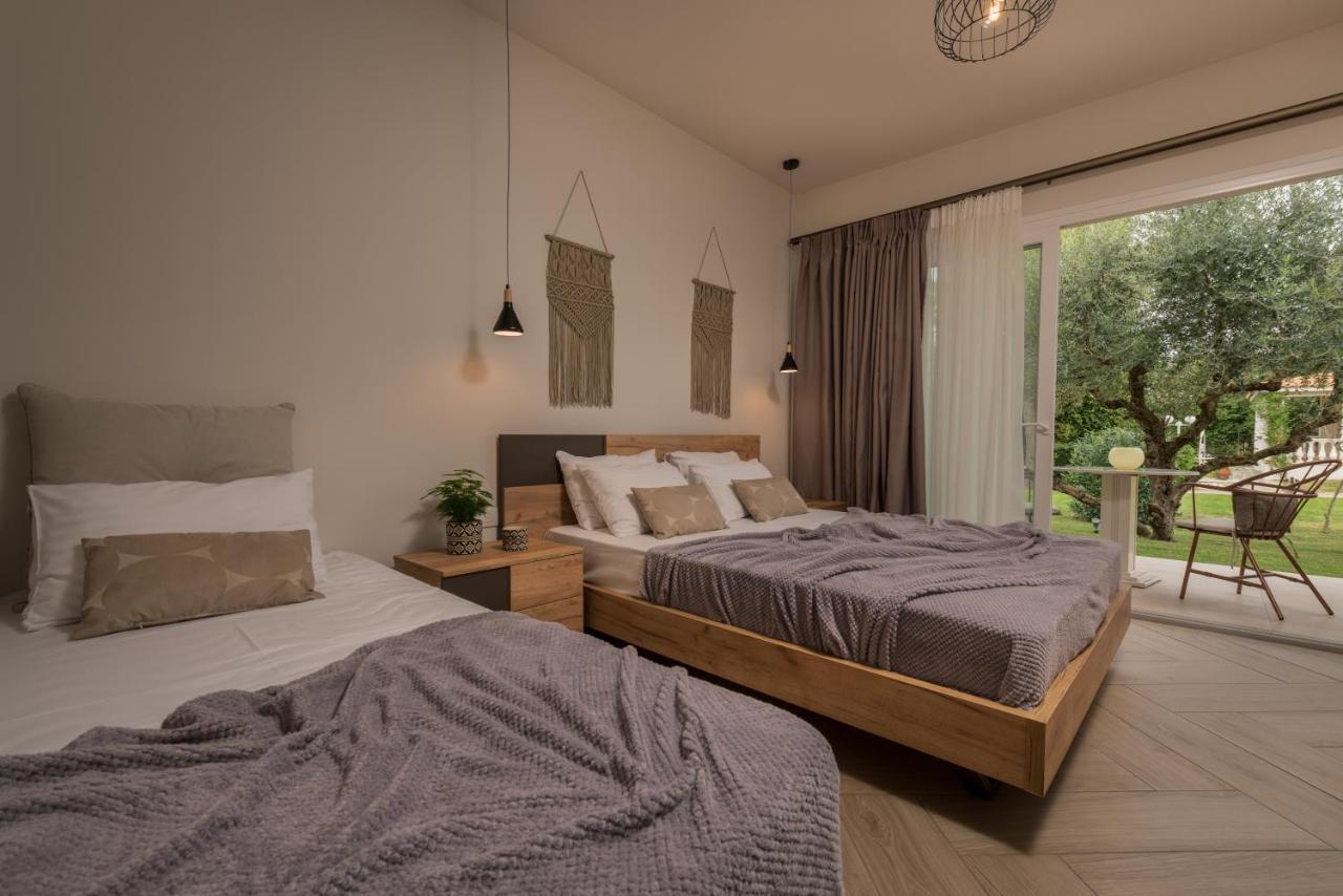Aeolos Boutique & 4* Kalamákion