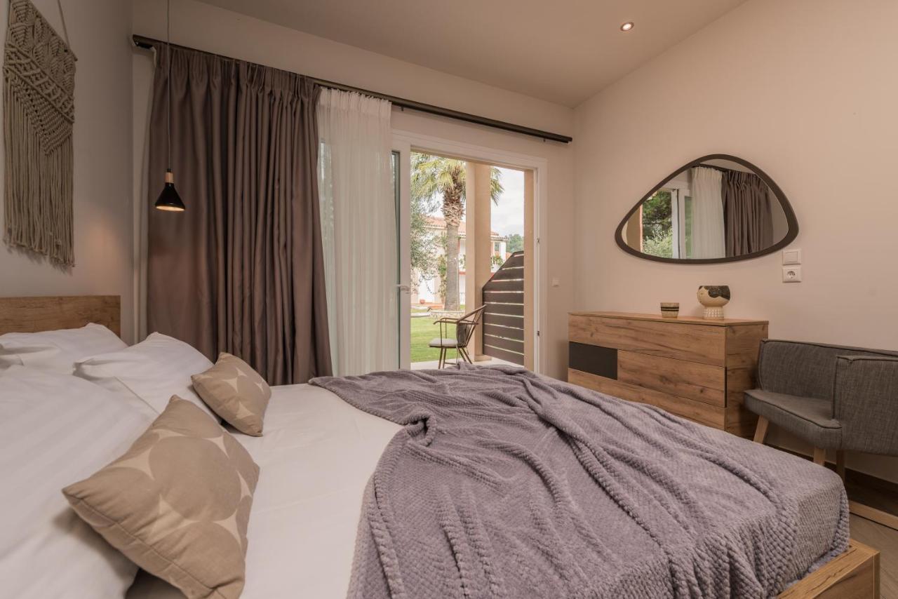 Aeolos Boutique & 4* Kalamákion